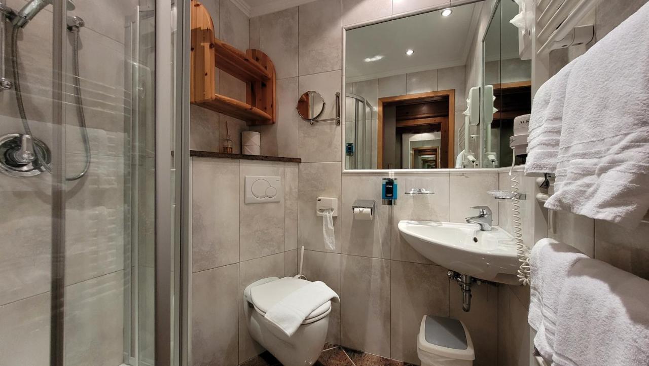 Hotel Alpenrose زوشنسي المظهر الخارجي الصورة
