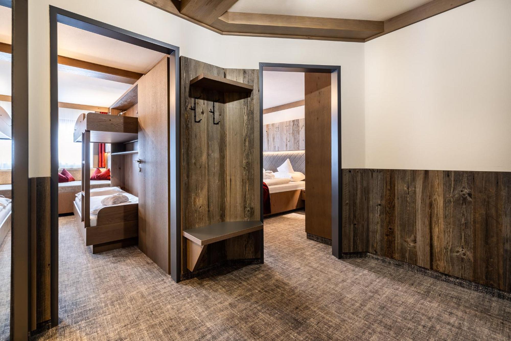 Hotel Alpenrose زوشنسي المظهر الخارجي الصورة