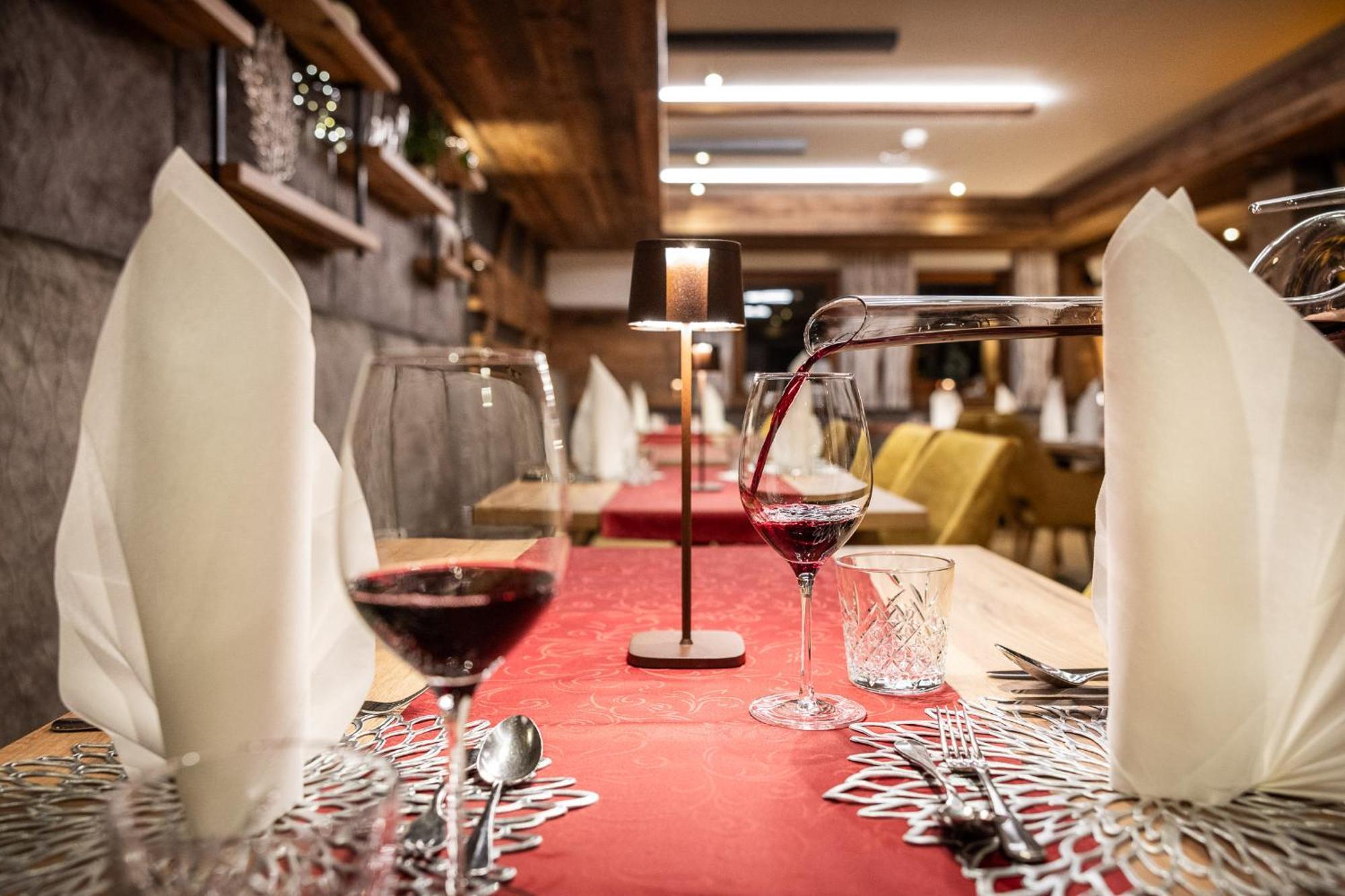 Hotel Alpenrose زوشنسي المظهر الخارجي الصورة