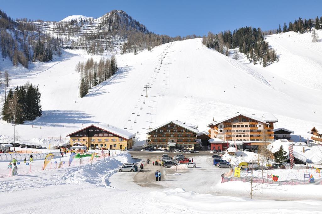 Hotel Alpenrose زوشنسي المظهر الخارجي الصورة